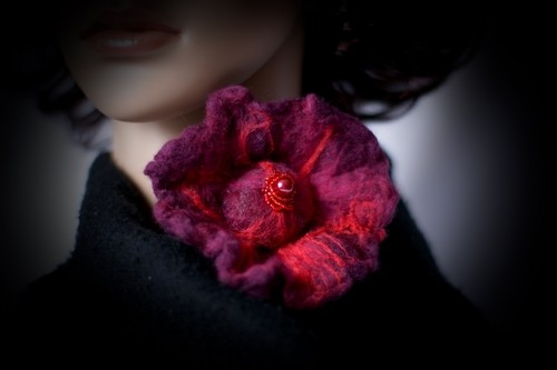 Brosza  &quot; Burgund &quot; HERBE DESIGN