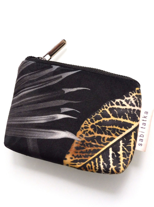 pokrowce i etui - na klucze Welurowe etui na klucze złoto-czarne