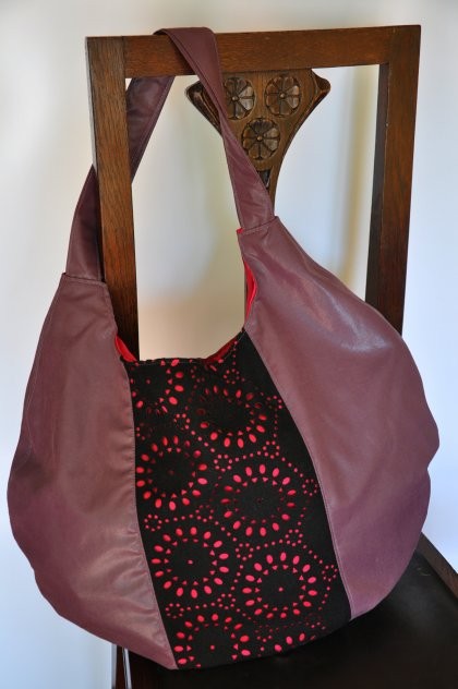 Torba hobo z wycinanką PRACOWNIA 166