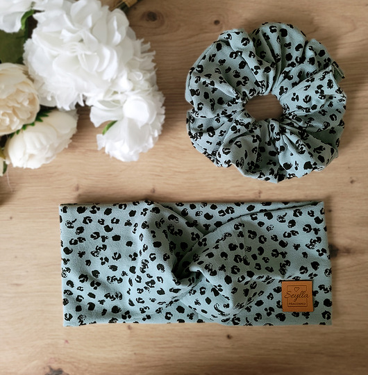 opaski do włosów Komplet opaska + gumka scrunchie panterka niebieski przydymiony