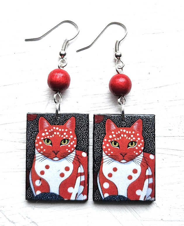 kolczyki drewniane Kot w kropki