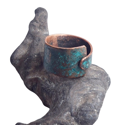 pierścionki - różne Pierścionek z patynowanej miedzi /10/