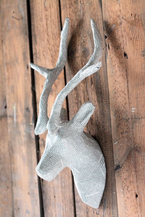 Jelonek gazetowy  PAPER SCULPTURE
