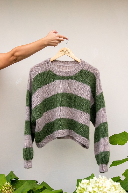 swetry damskie Sweter w paski, zielony sweter, sweter z alpaki