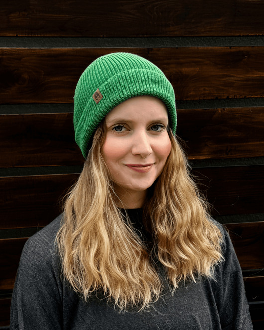 czapki damskie JELEŃ RWS - wełniana czapka bez ściągacza zielony trawiasty