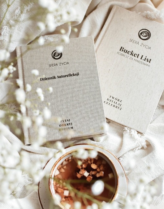 kalendarze i plannery Rozwojowy set: DZIENNIK AUTOREFLEKSJI + BUCKET LIST