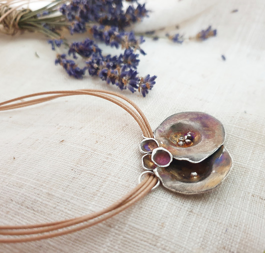 wisiory Srebrny naszyjnik artystyczny ręcznie wykonany