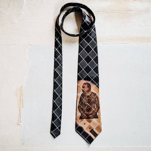 muszki i krawaty Jedwabny krawat UOMO dla niej lub dla niego