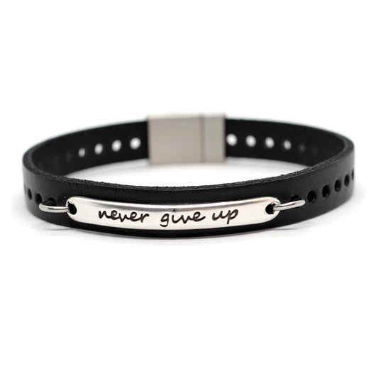 Bransoletka unisex NEVER GIVE UP czarna KociokwikJewelry