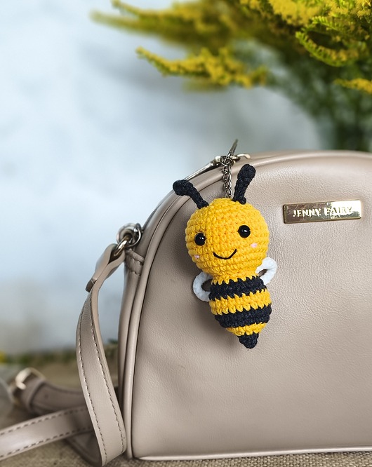 breloki Brelok pszczółka, Brelok do kluczy, Brelok na prezent, Brelok do torebki