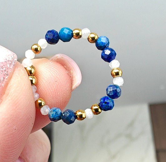 pierścionki elastyczne Pierścionek elastyczny lapis lazuli i kamień księżycowy