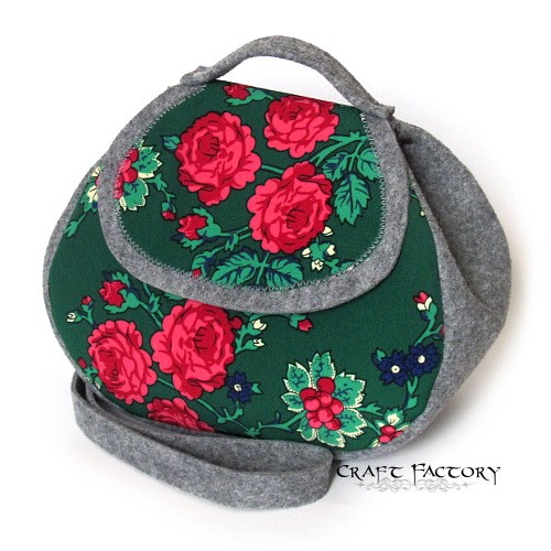 Folk Roses in Green - listonoszka/kuferek Craft Factory