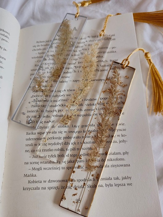 zakładki do książek Zakładka do książki z żywicy - suszki 14 cm