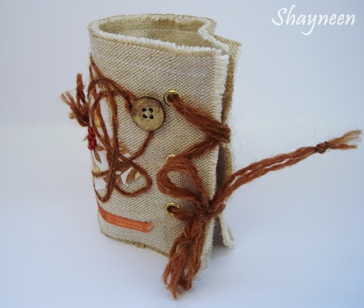 Michelle - Quilted Cuff Shayneen
