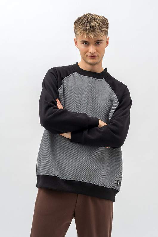 bluzy męskie Bluza raglan  basic ciepła ,,VOLKAN" czarna/w paski czarno -białe