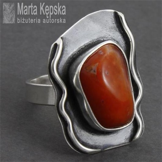 karneol na fali -pierścionek Marta Kepska