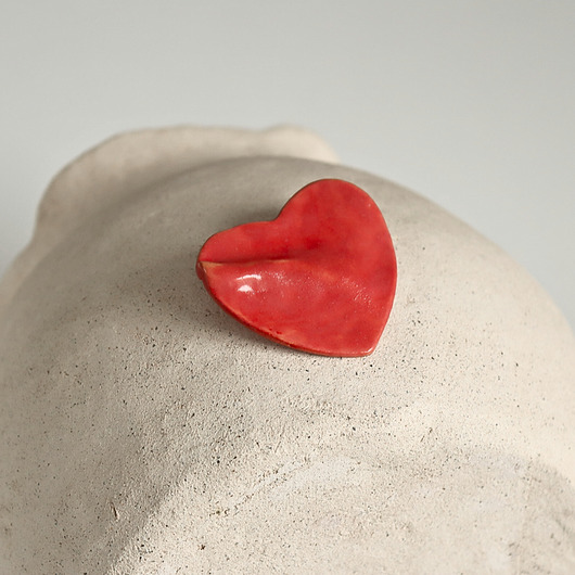 broszki Różowe serce, ceramiczna  broszka