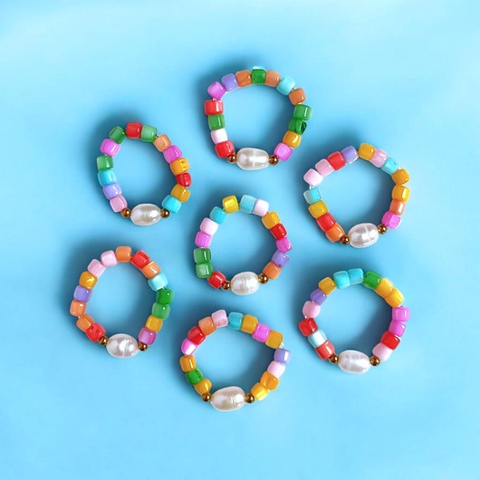 pierścionki elastyczne Pierścionek : summer collection : kolorowa muszla i perła