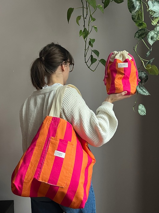 torby na ramię Zestaw: torba dwustronna + kosmetyczka  pasy  jamnik