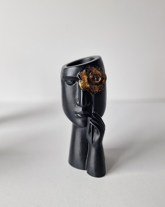 figurki i rzeźby Wazon kobieca twarz - flower black