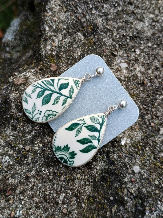 kolczyki ceramiczne Kolczyki ceramiczne w roślinne wzory dwustronne