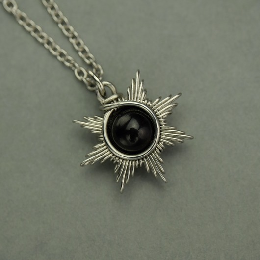 wisiory Mały wisiorek słoneczko obsydian wire wrapping słońce