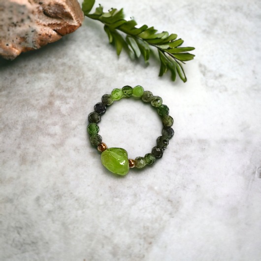 pierścionki elastyczne Pierścionek :: nefryt & oliwin