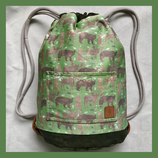 Dwustronny plecak WILDE ANIMALS​ SACK IT