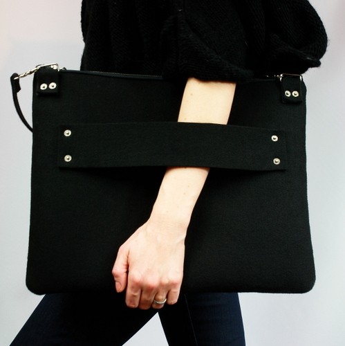 Black felt - bag ART INDYWIDUALITY
