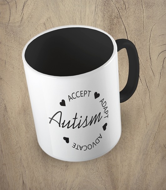 kubki Kolorowy kubek z hasłem AUTISM - ACCEPT, ADAPT, ADVOCATE  - mix kolorów