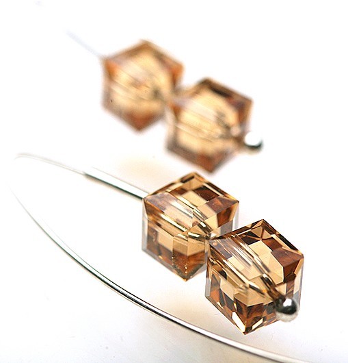 gold cubes motivart