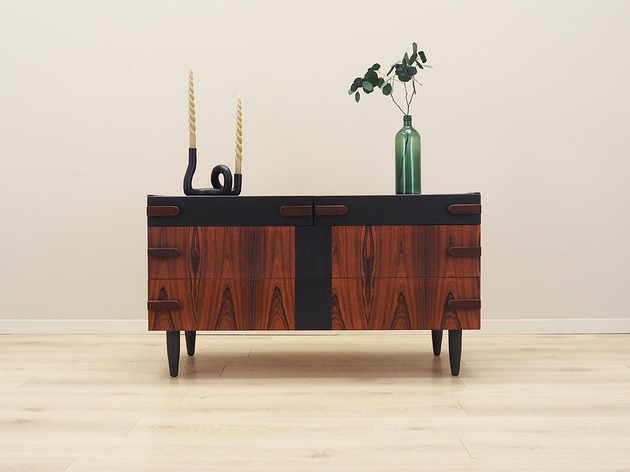 komody i szafki Komoda palisandrowa, duński design, lata 70, produkcja: Dania