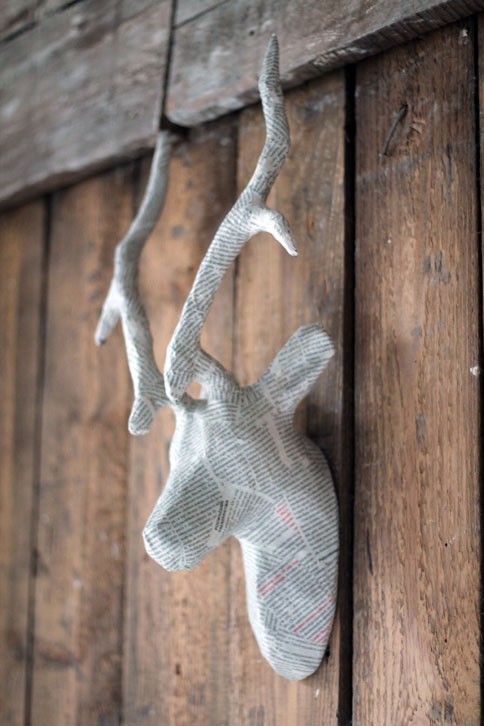 Jelonek gazetowy  PAPER SCULPTURE