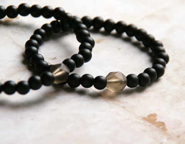 bransoletki z kamieni naturalnych KOMPLET dla PARY : kwarc dymny, onyks.