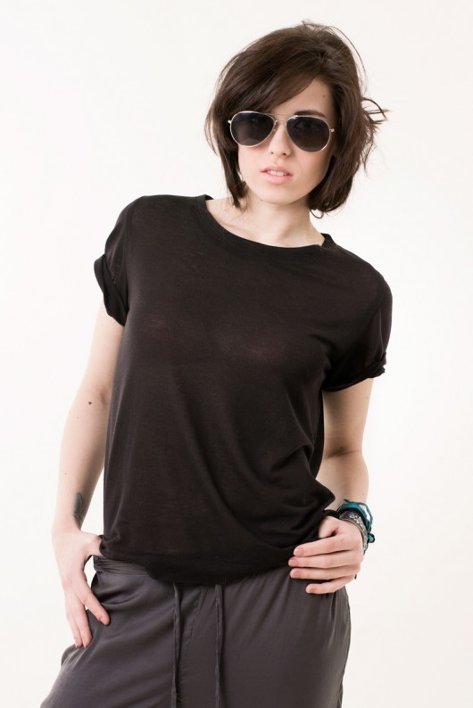czarny t-shirt/  dzianina 8 MN