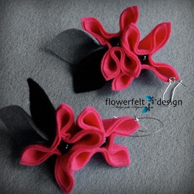 Różowe z Czarnymi -Biżuteria Autorska FlowerFelt Design