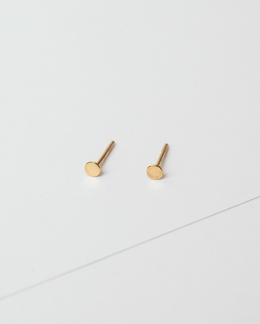 Minimalistyczne kolczyki DOT 1 MOKAVE