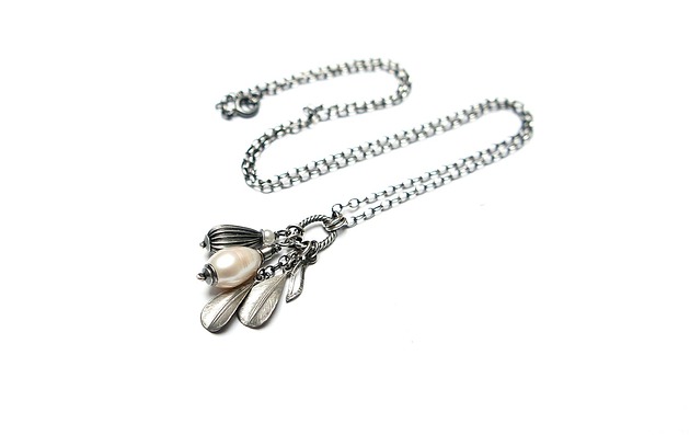 srebrne naszyjniki Perłowe listki  vol.2 naszyjnik