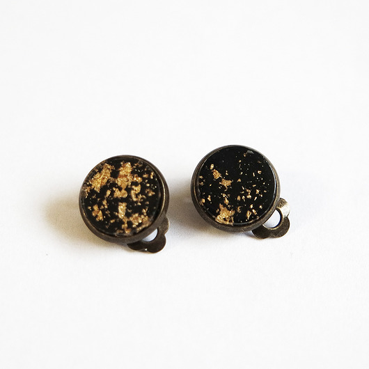 klipsy Klipsy - Żywica czarno-złote - małe, brąz