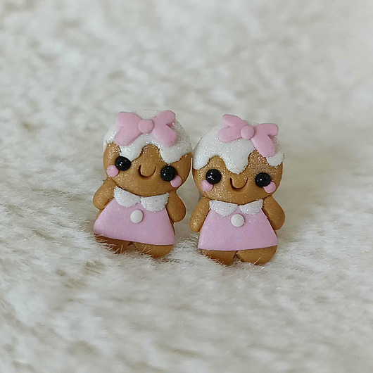 kolczyki z masy plastycznej Różowe świąteczne kolczyki pierniczki
