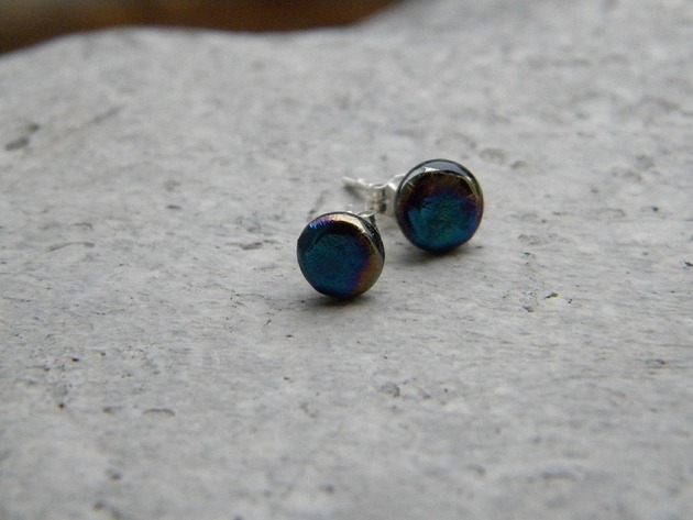 kolczyki wire wrapping Benzynowe kropki - sztyfty