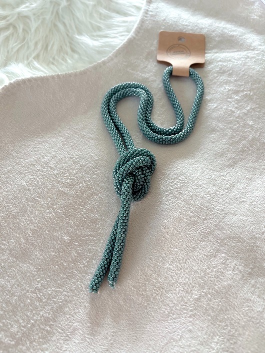 naszyjniki - inne Długi Naszyjnik ze Szklanych Koralików