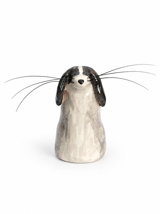 figurki i rzeźby Ceramiczny piesek na psie wąsy wibrysy