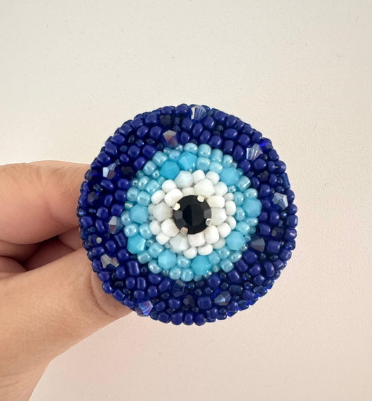 broszki Broszka haftowana Nazar amulet ochronny handmade