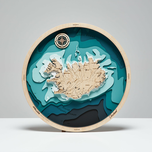 Ozdoby na ścianę Islandia - Drewniana Mapa