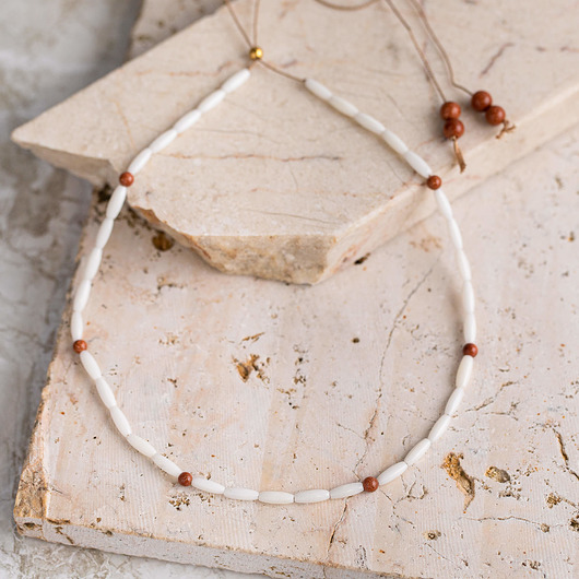 chokery Choker z białego koralu