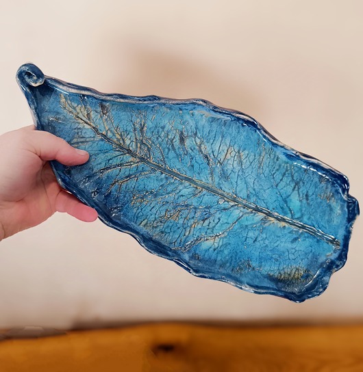 patery i talerze Patera ceramiczna liść