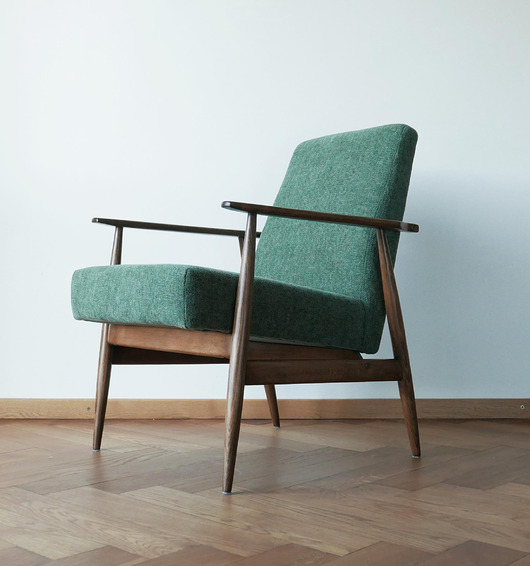 fotele Fotel Lisek zielony, Typ 300-190, Po renowacji. Drewno orzech
