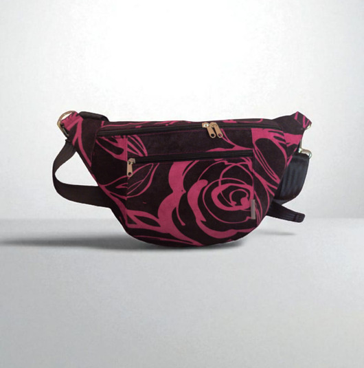 saszetka nerka Róże na czarnym tle