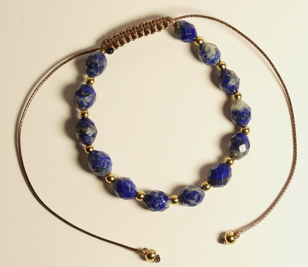 bransoletki z kamieni naturalnych Bransoletka z lapis lazuli